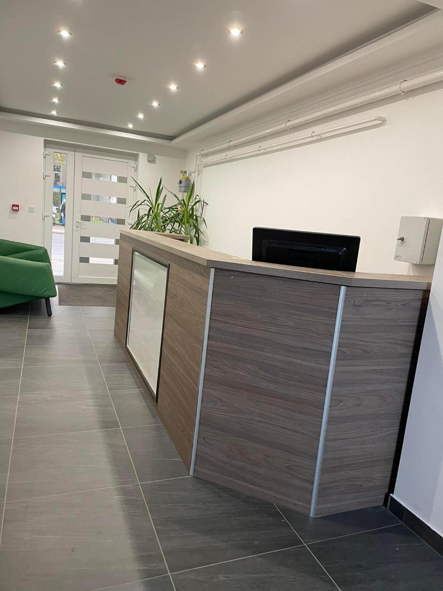 Titan Centrum Apartman Nyíregyháza Exterior foto